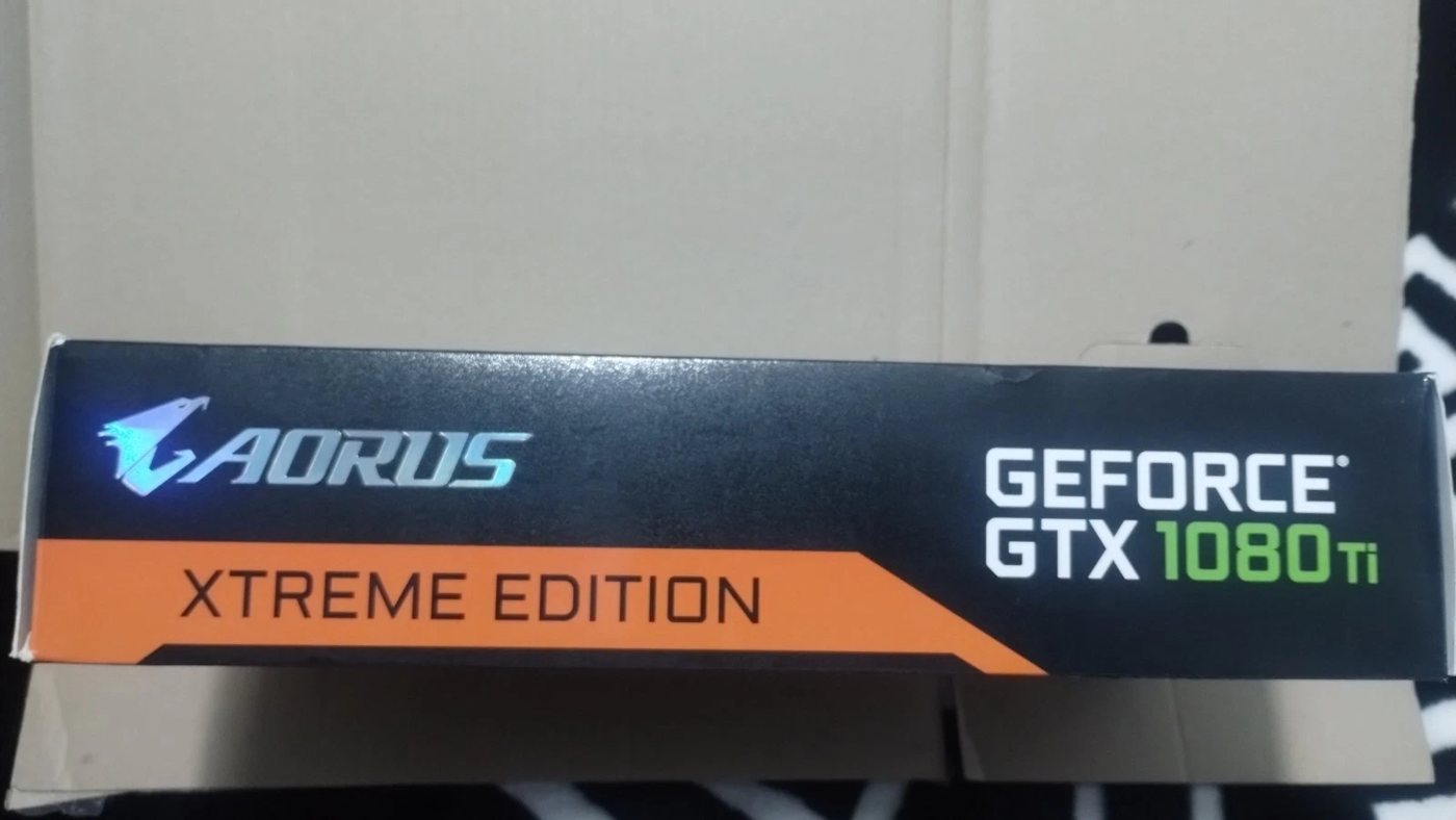 Box side panel — AORUS Xtreme Edition, GeForce GTX 1080 Ti