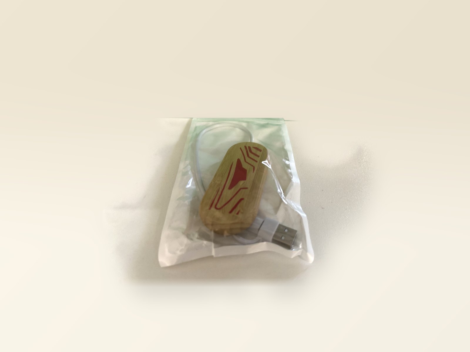 Bagged hub, closer view of the printed design and USB-A plug