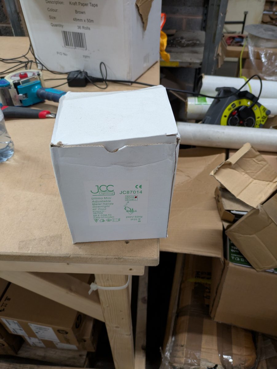 Ultimo Mini Adjustable Metal-Halide Downlight (40° flood) white — surplus UK stock JC87014
