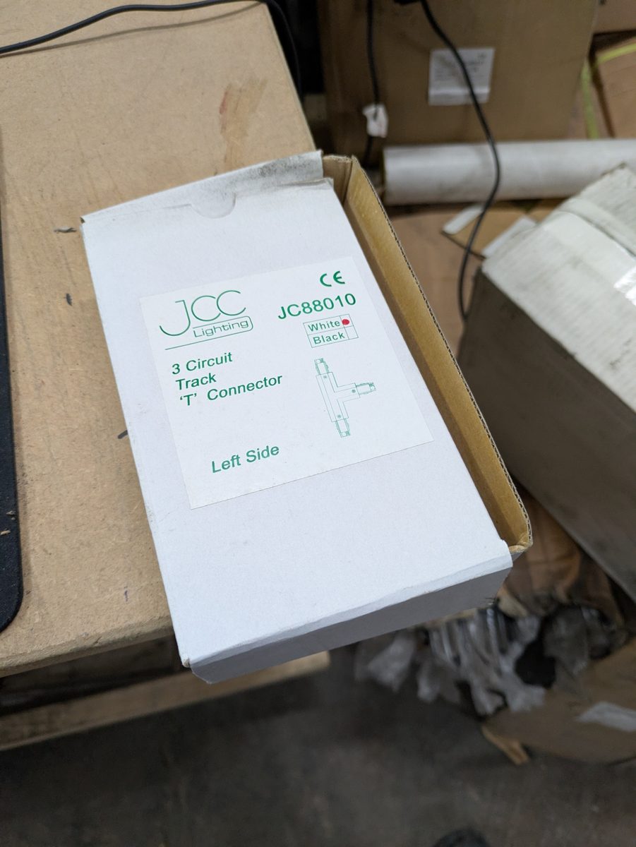JCC JC88010 3-Circuit Track ‘T’ Connector (Left Side), white — surplus UK stock